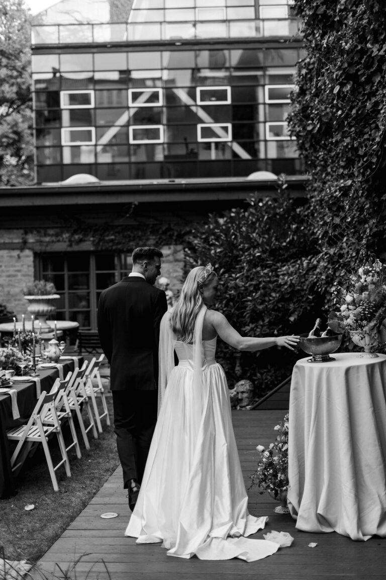 Bridgerton Hochzeit in Berlin Mitte Hochzeitsplanung